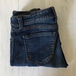 Kut From The Kloth Dayna skinny jeans, sz 6, NWOT